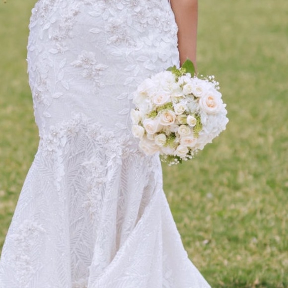 Wona Concept Wedding Dress - Picture 6 of 6